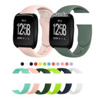 Soft Silicone Band Strap for Fitbit Versa Smart Watch 【BYUE】