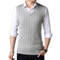 CODLiang Te Men fashion casual knitted vest v neck fashion vest