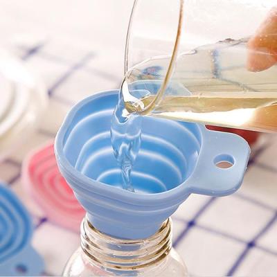 1pc Creative Retractable Household Silica Gel Mini Funnel Collapsible Hopper Household Liquid Kitchen Tools