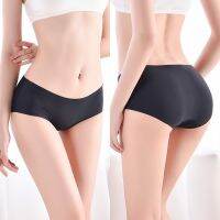 Womens Fashion Seamless Ice Silk Cool Panties Girls Clothing Underwear Panty Ladies Briefs High Quality Comfortable Plus Size