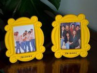 New 1PCS Table 15 X 17 Cm Friends Frame TV Show Monica Photo Frame Door Yellow Very Good Finish