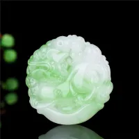 ธรรมชาติสีขาวสีเขียวหยกปี่เซียะจี้สร้อยคอมือแกะสลักเสน่ห์ Jadeite เครื่องประดับแฟชั่นพระเครื่องสำหรับผู้ชายผู้หญิงโชคดีของขวัญ