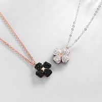 Discount leaked light luxury black and white double-sided four-leaf clover necklace for women crystal clavicle chain for women 【SSY】