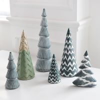 Nordic Wood Sequins Christmas Tree Decorative Ornaments New Year 39;s Mini Christmas Tree Tree for Festival Home Decoration