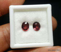 พลอย โรโดไลท์ 1.77 ct.(2เม็ด) ขนาด 5.3 x 6.5 x 2.9 mm. สีแดงอมชมพู ไฟดีมากๆค่ะ คุณภาพVVS พลอยแท้100%