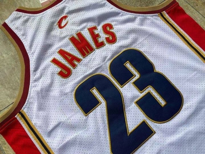 top-quality-hot-sale-mens-cleveland-cavaliers-23-lebronn-james-2003-04-mitchell-ness-swingman-jersey-white