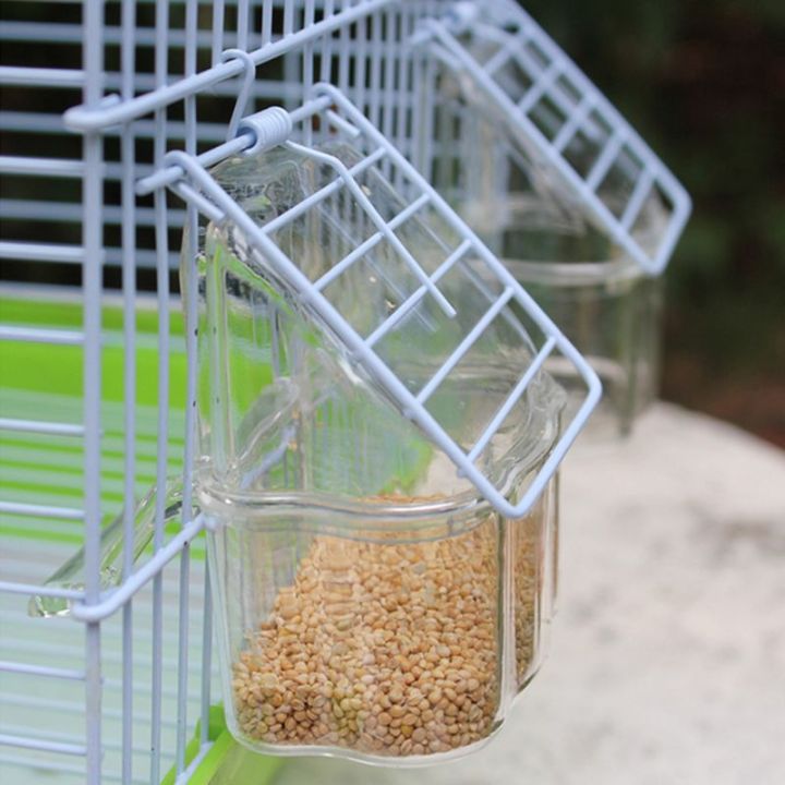 parakeet-food-dispenser-no-mess-parrot-plastic-feeder-with-perch-feeding-for-conure-cockatiel-ติดตั้งออกจากกรง