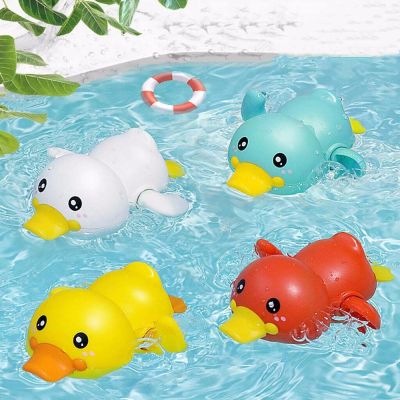 BANES Cute Kids Swimming Game Water floating Beach Toys Clockwork Bathing Shower Toys Rowing Toys Bathtub Toys Funny Duck
