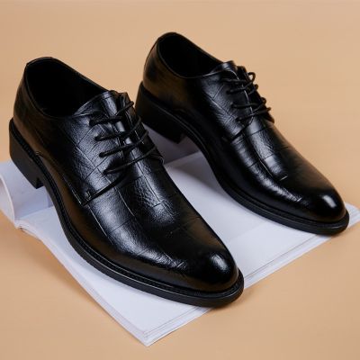 New Black Men Suit Shoes Party Mens Dress Shoes Italian Leather Zapatos Hombre Formal Shoes Men Office Sapatos Social Masculino