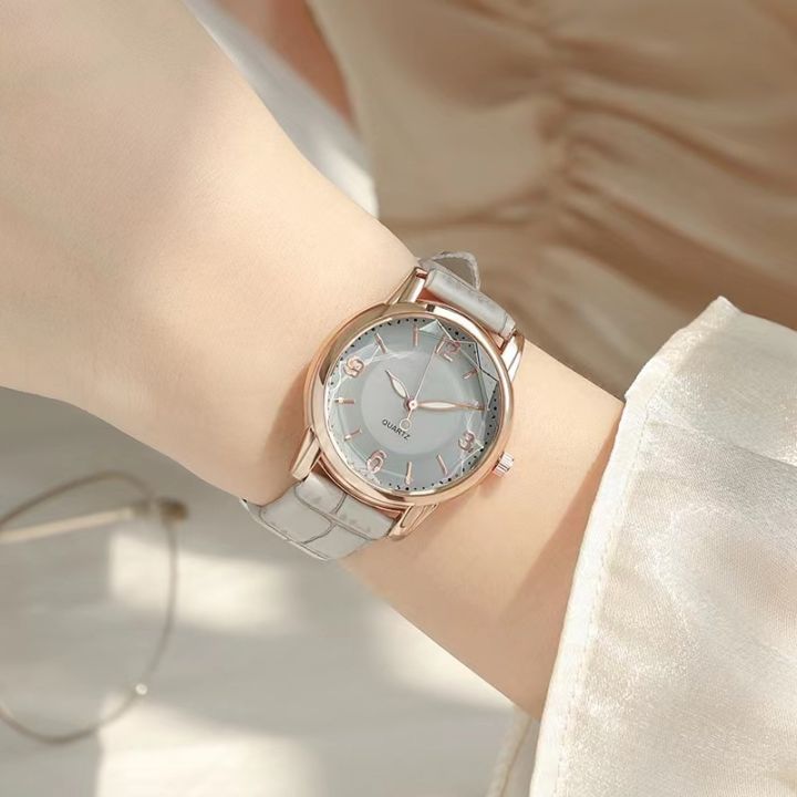 ไม้ไผ่วงนาฬิกาสร้างขึ้นในเงาดิจิตอลใบหน้าโลหะผสมนาฬิกาข้อมือสตรี