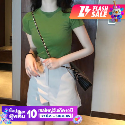 ⭐️เสื้อนมโต ใส่ไม่ต้องรีด⭐️ Korea Style เสื้อยืดสไตล์สาวเกาหลีหวานๆ แขนสั้น ผ้าฝ้ายรัดรูป  ยึดได้เยอะ มี 9 สีให้เลือก รอบอก 32-38 นิ้ว [By Pichaiyut]