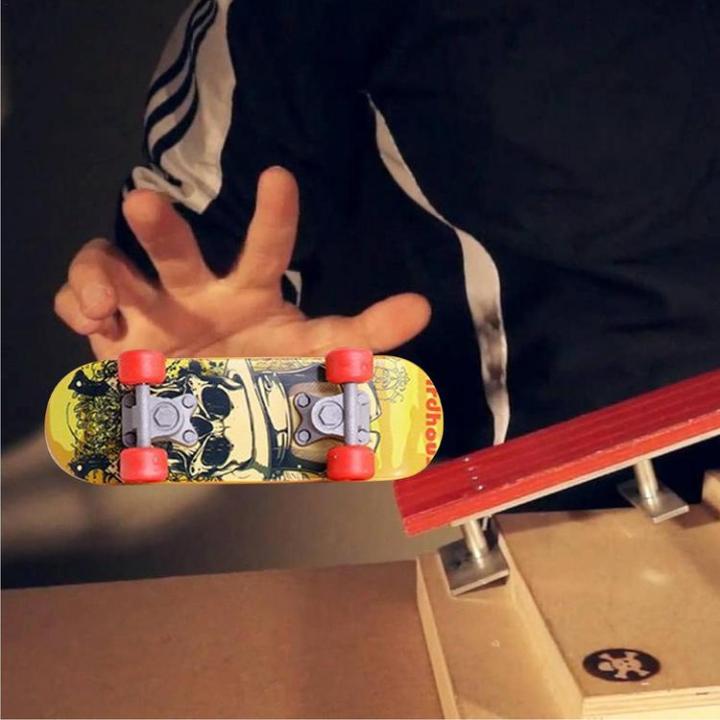 finger-skateboard-maple-double-rocker-professional-bearing-fingertip-skateboard-creative-childrens-toy-gift-palm-skateboard-clean