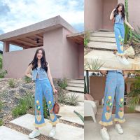 SLYQ TULIP RUFFLE HEM DENIM PANTS ? กางเกงยีนส์ขายาวลายหัวใจดอกไม้ปลายขาแต่งระบาย