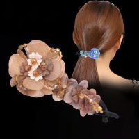 Korean new fashion flower hairpin fabric twist clip anti slip horsetail clip beautiful hair accessories