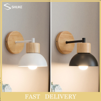 Nordic ไม้โคมไฟข้างเตียง Modern Wall Sconce สำหรับห้องนอนอ่านโคมไฟสีขาวพวงมาลัยหัว E27บ้าน