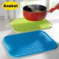 ANAEAT 1Pcs Table Coaster Tableware Pad Saucepan Table Heat Insulation Silicone Mat Pad Kitchen Sink Mat for Drying Dishes Cup Coaster