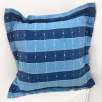 ปลอกหมอนอิงแฮนด์เมดซิปซ่อน handmade cushion cover with a hidden zipper