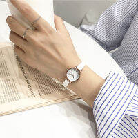 Womens Fashion White Small Watches 2021 Ulzzang nd Ladies Quartz Wristwatch Simple Retr Montre Femme With Leather Band Clock