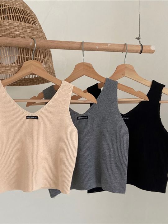 crop-2022-knitted-street-cotton-v-neck-plain