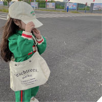 INS Letter Kids Bag กระเป๋าสะพายใหม่ Canvas กระเป๋าสะพายแฟชั่นเด็กผู้หญิงอุปกรณ์เสริมกระเป๋าสะพาย T7M4