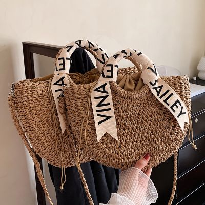 [COD] bag female niche 2022 new one-shoulder Messenger all-match autumn and winter beach portable vegetable basket