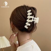 Ponytail Shark Claw Fashion Korean Style Hairpin Hair Clip Women Claw Clips Thick Hairs Soild Color Large Hair Pin Barrettes