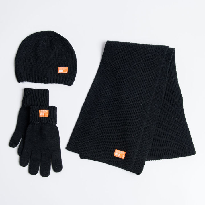 superdry-super-bundle-เซ็ทเครื่องแต่งกายกันหนาว-ผ้าพันคอ-หมวก-ถุงมือ-สำหรับผู้ชาย
