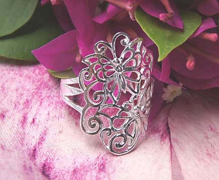 the-gift-is-valuable-to-the-recipient-ring-butterfly-and-flower-valuable-beautiful-silver-sterling-silver-size-5-5-to-11