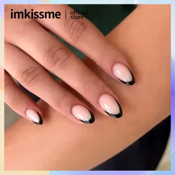 oval black acrylic nails