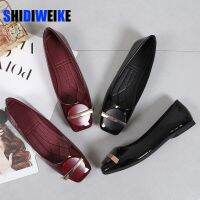 Women Flats Wedding Shoes Patent Leather Square Toes Black Red Flats Shoes Flat Slip On Spring Summer Party Shoes Plus Size