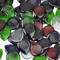 【CW】 Lots of 100pcs Heavy Small drop Picks Mixed Colors for Bass 20mm x 23mm