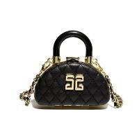 ℗ Mini Professional Makeup Bag Cross Bag with Sling Chain Bag Womens 2023 New Fashiona Small Bag with Mirror Coin Bag