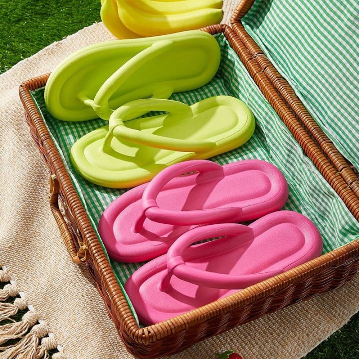 women-soft-bottom-platform-slippers-summer-beach-flip-flops-for-ladies-comfy-non-slip-flat-sandals-house-slippers-outdoor-shoes