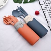 Portable Flatware Reusable Spoon Fork Travel Picnic Chopsticks Wheat Straw Tableware Cutlery Set With Carrying Box For Student Flatware Sets