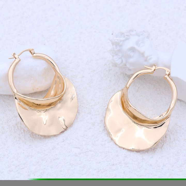 large-gold-hoop-earrings-women