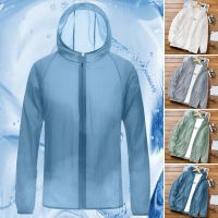 Men Summer Thin Sun Protection Jacket Ultra-Light Breathable Quick Dry Outdoor Zipper Hooded Loose Casual Outerwear Skin Coats