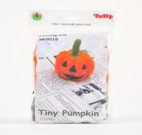 Tulip felting kit Tiny Pumpkin / เซ็ตใยขนแกะสำหรับงาน needle felting รูปฟักทองจิ๋ว แบรนด์ Tulip จากประเทศญี่ปุ่น (TSK0018e)