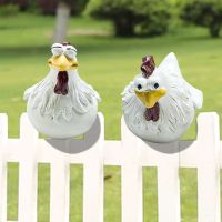 1pc Chicken Sitting On Fence Funny Decor Garden Statues For Fences Or Any Flat Surface Rooster Statues Wall Art Yard Art Sculpt