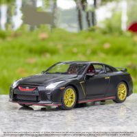 1:32 Nissan GTR R35 Alloy Sports Car Model Diecast Metal Toy Vehicles Model Simulation Sound and Light Collection Childrens Gift
