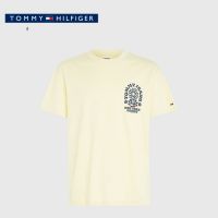 Tommy Hilfiger เสื้อยืดแขนสั้นผู้ชาย รุ่น DM0DM16238 ZHO - สีเหลือง