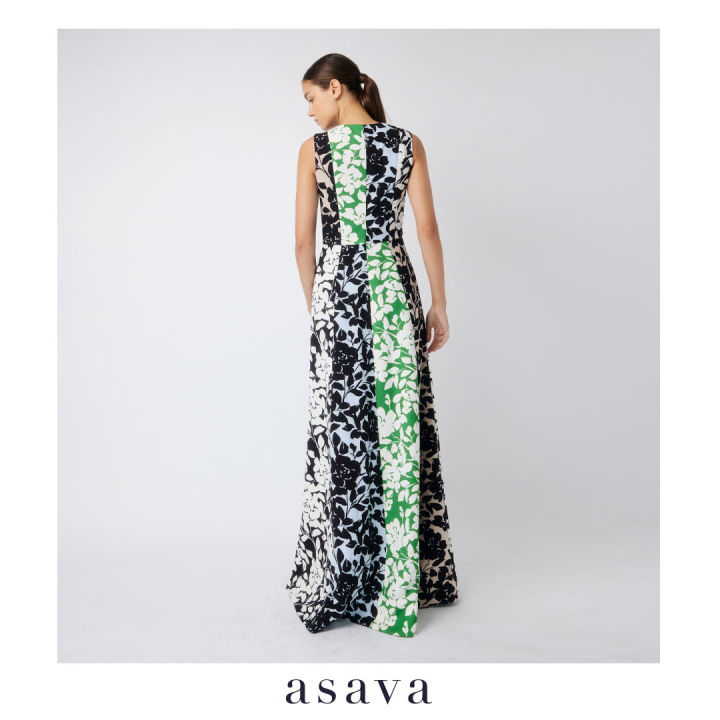asava-ss20-multi-floral-printed-gown-ชุดเดรสยาว-แขนกุด-ตัดต่อผ้าพิมพ์ลายดอกไม้
