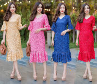 New collection Dress เดรสคอวีแขนกระดิ่งผ้าลูกไม้เนื้อแน่นทอปักเลื่อมกลิตเตอร์ สวมใส่ออกงาน หรูหรา มี Size M-4XL