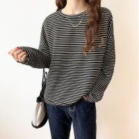 REALEFT Spring Autumn Classic Striped Oversize Womens T-Shirts 2021 New Long Sleeve O-Neck Casual Shirts Female Knitting Tops