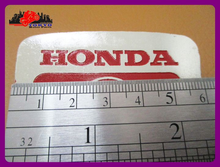 honda-c65y-cm90-cm91-c100-wind-shield-aluminium-plate-red-logo-แผ่นโลโก้บังลม-อลูมิเนียม-สีแดง-สินค้าคุณภาพดี