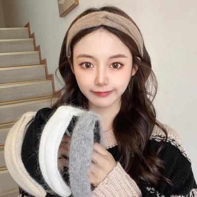 Cross Wide Knotted Headband Hair Fixer Headband Winter Wool Headband Graceful Plush Headband Milk Tea Color Headband