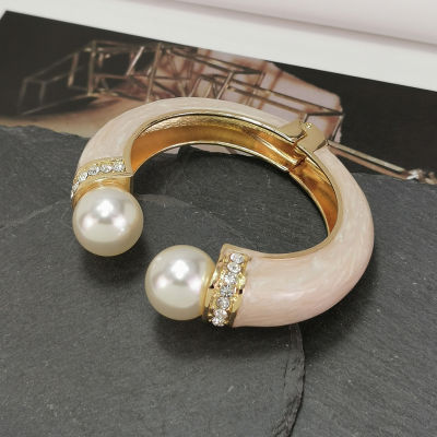 Imitation Pearl Bracelets Cuff Bangles For Women Charm Jewelry Oil-spot glaze Zinc Alloy Statement Bracelets Accessories UKMOC