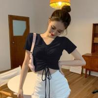 Factory Outlet High -Waist V -Neck Short -Sleeved T -Shirt Female Design Sensation Sexy Niche Pumping