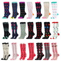 【Sock shop】ผู้ชาย39; S และผู้หญิง39; S สนุกถุงเท้าการบีบอัดพยาบาลกีฬาถุงน่องระบายอากาศเข่าถุงเท้าเหมาะสำหรับอาการบวมน้ำและเส้นเลือดขอด