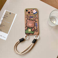 พร้อมสายคล้องลวดลายการ์ตูนหมีสีน้ำตาลน่ารักสำหรับ IPhone 15 14 13 12 Pro เคสโทรศัพท์แฟชั่น