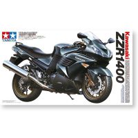 รถ TAMIYA ประกอบแล้วรถจักรยานยนต์1400 Kawasaki ZZR คาวาซากิรุ่น1/12 14111ของเล่นแบบชุดสะสมประกอบที่ได้รับการฟื้นฟูสูง